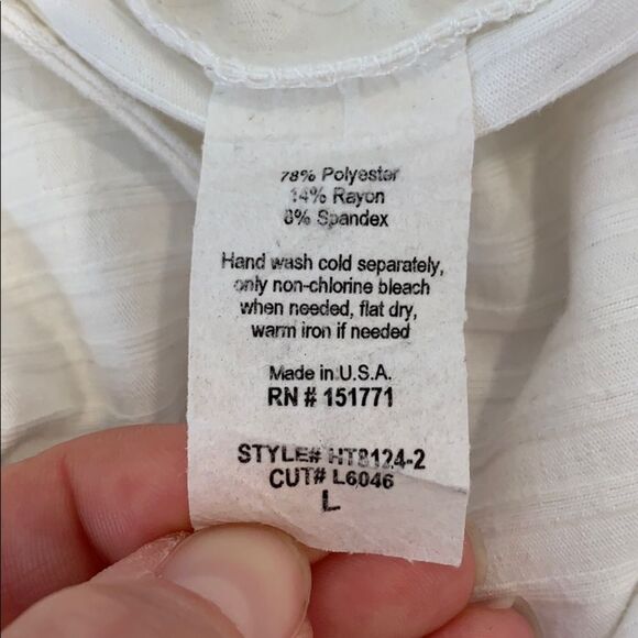 🎉 HP 🎉 Le Lis Tank Top White Knotted Button Down - Picture 6 of 6